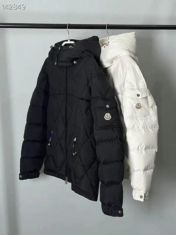 Moncler sz1-5 26yr178